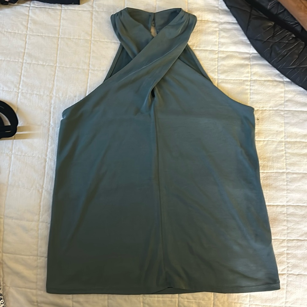 Crisscross halter